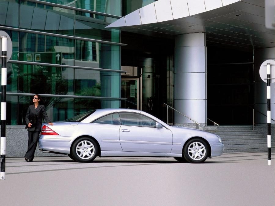  Mercedes-Benz CL500 1999 года  (фото 15 из 30)